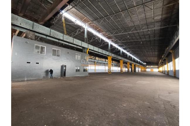 Locales y Bodegas, Alquiler, Bucaramanga - $145.000.000
