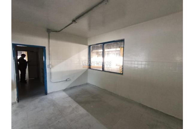 Locales y Bodegas, Alquiler, Bucaramanga - $145.000.000