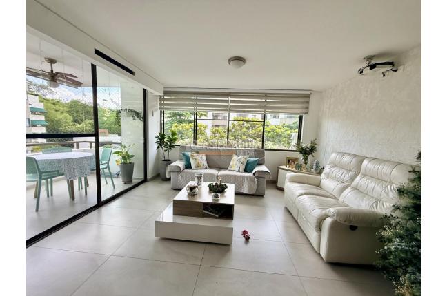 Apartamentos, Venta, Multicentro - $600.000.000