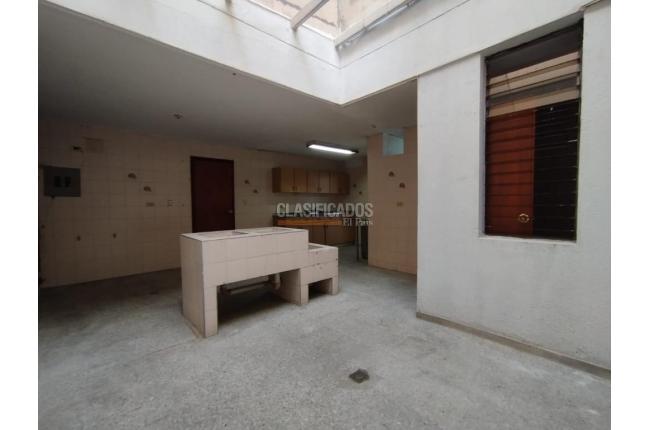 Apartamentos, Alquiler, Versalles - $3.100.000