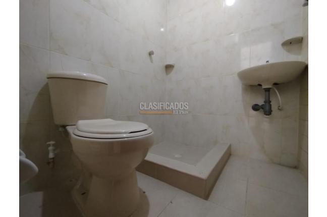 Apartamentos, Alquiler, Versalles - $3.100.000