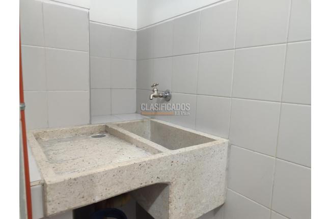 Apartaestudios, Alquiler, Granada - $1.650.000