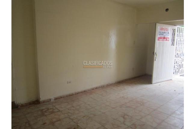 Locales y Bodegas, Alquiler, La Floresta - $1.000.000