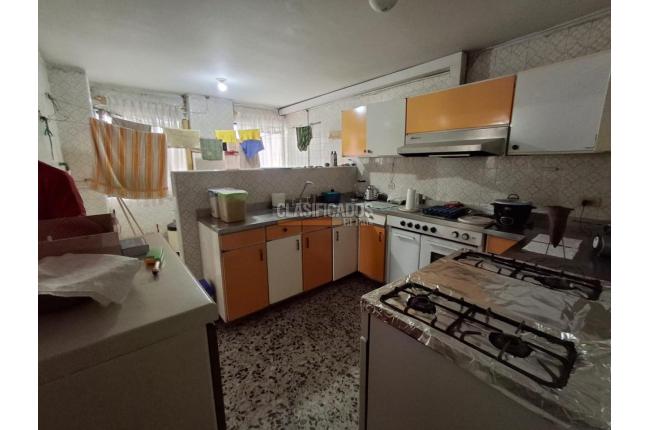 Apartamentos, Venta, Granada - $380.000.000