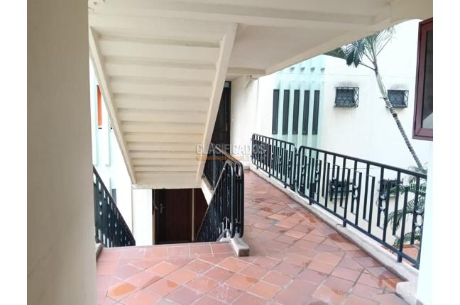 Apartamentos, Venta, El Limonar - $235.000.000