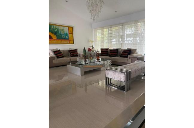 Casas, Venta en Santa Teresita