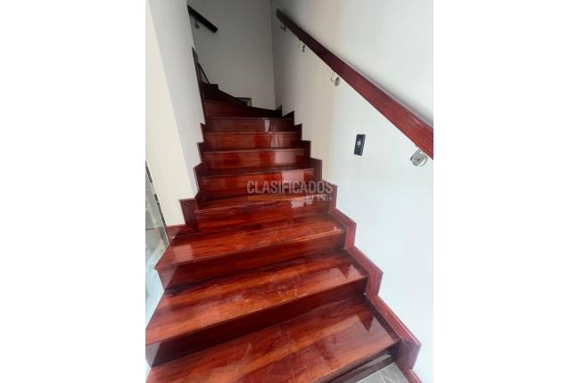 Casas, Venta en La Hacienda