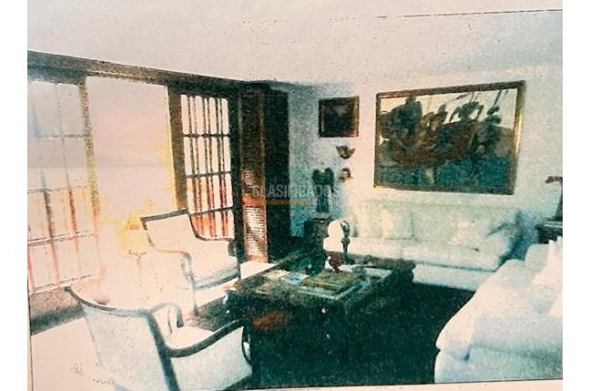 Casas, Venta, Bellavista - $1.400.000.000