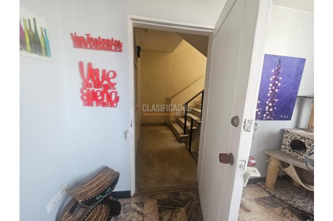 Apartamentos, Venta, Versalles - $750.000.000