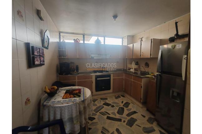 Apartamentos, Venta, Versalles - $415.000.000