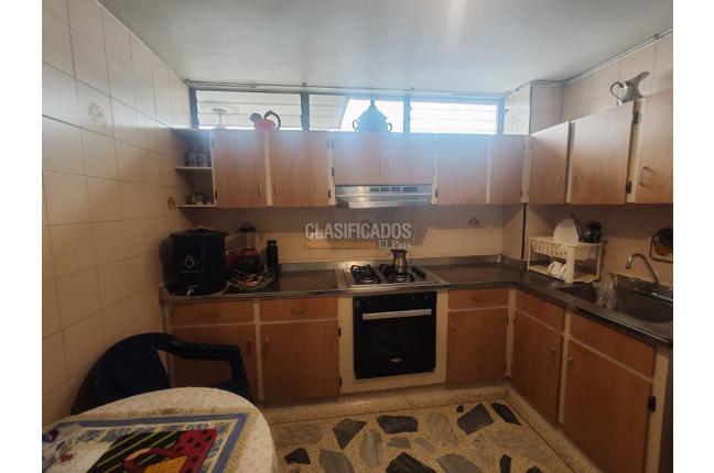 Apartamentos, Venta, Versalles - $415.000.000