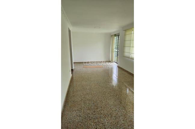 Apartamentos, Alquiler, Bella Suiza - $2.500.000