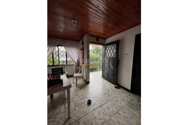 Casas, Venta, El Trébol - $400.000.000