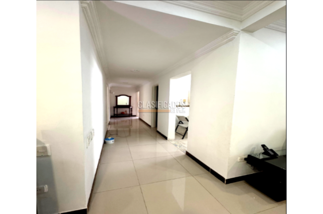 Apartamentos, Venta, Ciudad Capri - $375.000.000