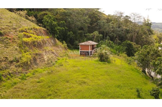 Fincas y Casas Campestres, Venta, Calima (Darién) - $1.300.000.000