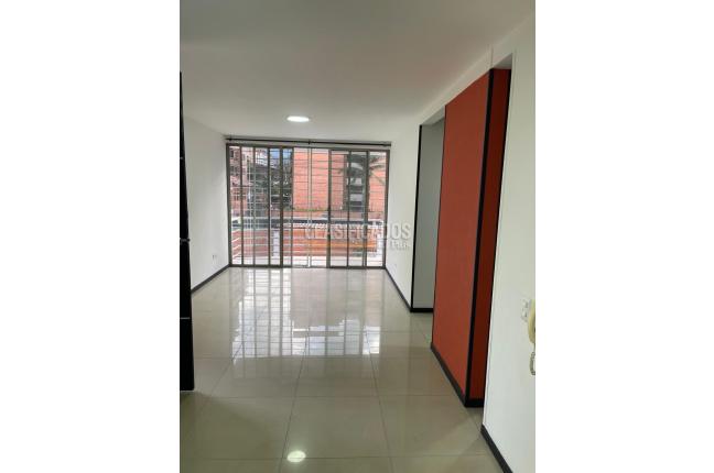 Apartamentos, Venta en Las Quintas de Don Simón