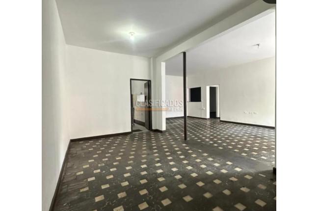 Edificios, Venta en Granada