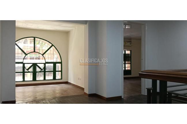 Oficinas y Consultorios, Alquiler, Versalles - $3.500.000