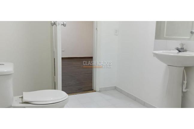 Oficinas y Consultorios, Alquiler, Versalles - $3.500.000