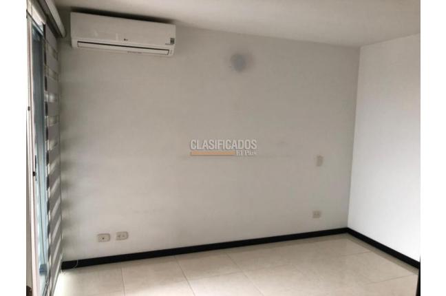 Apartamentos, Alquiler, La Hacienda - $2.100.000