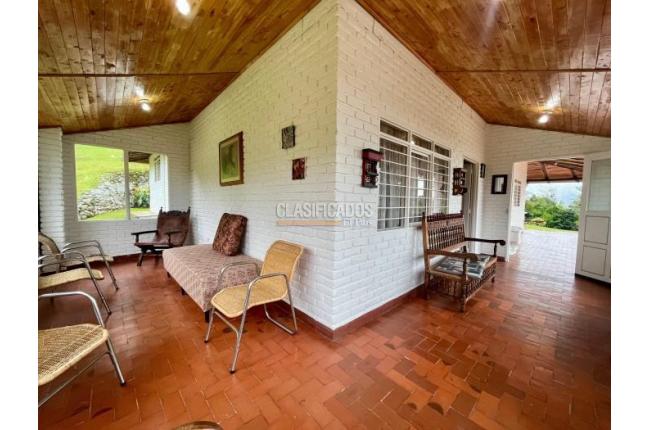 Casas, Venta, Yumbo - $1.900.000.000