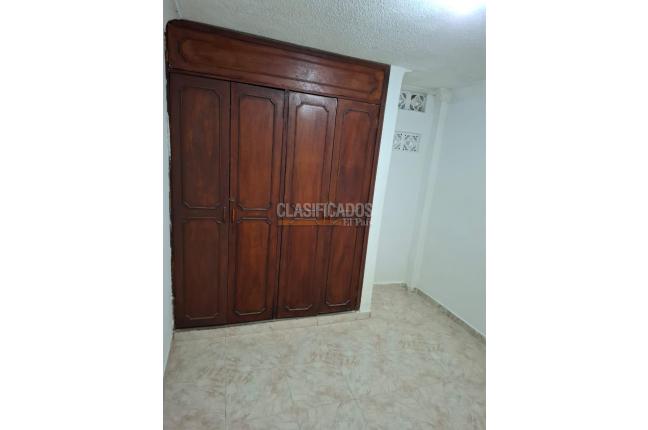 Apartaestudios, Alquiler, Colseguros - $500.000