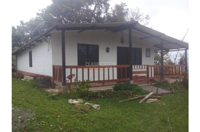 Fincas y Casas Campestres, Venta en La Elvira
