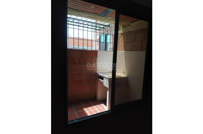 Apartamentos, Alquiler, Portales de Comfandi - $1.050.000