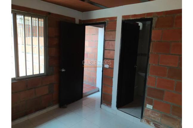Apartamentos, Alquiler, Portales de Comfandi - $1.050.000