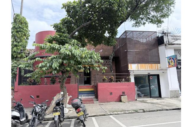 Locales y Bodegas, Alquiler, Granada - $10.000.000