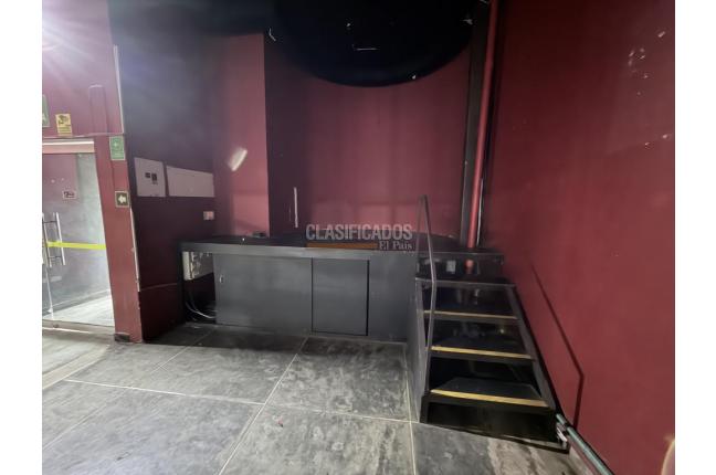 Locales y Bodegas, Alquiler, Granada - $10.000.000