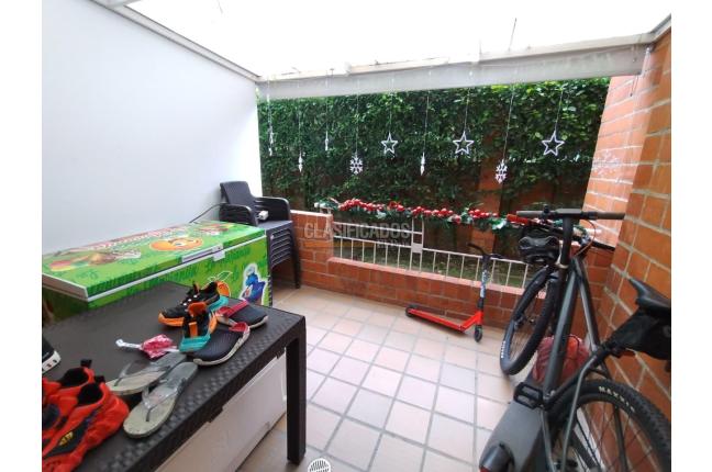 Apartamentos, Venta, La Hacienda - $420.000.000