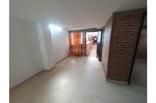 Apartaestudios, Alquiler en Cristóbal Colón