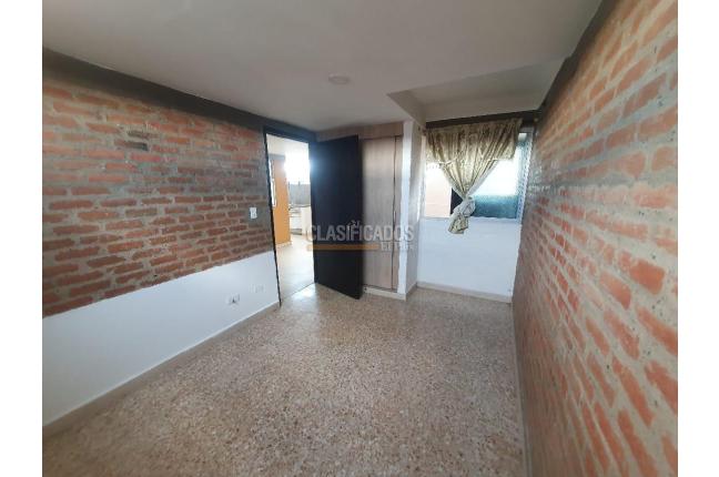 Apartaestudios, Alquiler en Cristóbal Colón