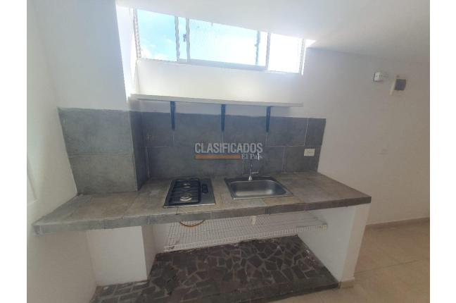 Apartaestudios, Alquiler, Cristóbal Colón - $900.000