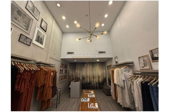 Locales y Bodegas, Alquiler, Centro Ccial Centenario - $7.500.000