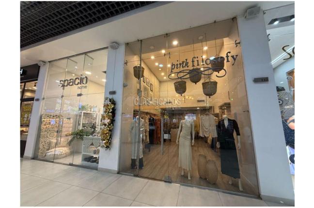 Locales y Bodegas, Alquiler, Centro Ccial Centenario - $7.500.000