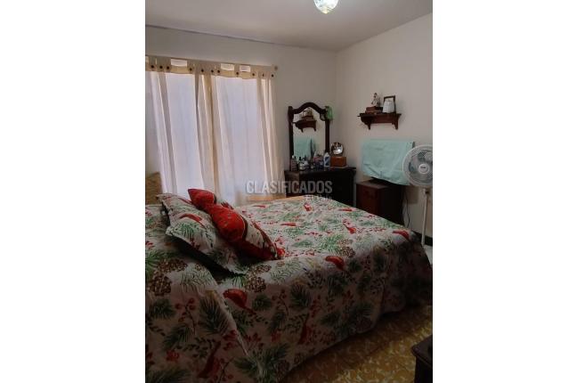 Edificios, Venta, Atanasio Girardot - $570.000.000