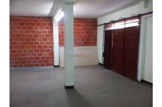 Edificios, Venta, Atanasio Girardot - $570.000.000