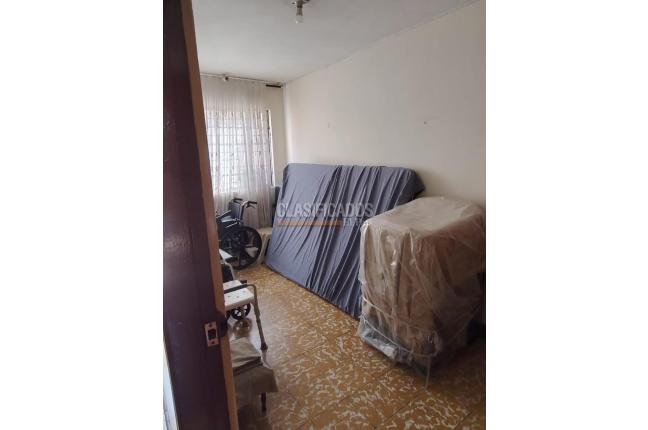 Edificios, Venta, Atanasio Girardot - $570.000.000