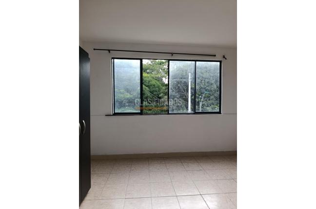 Apartamentos, Alquiler, El Ingenio - $1.600.000