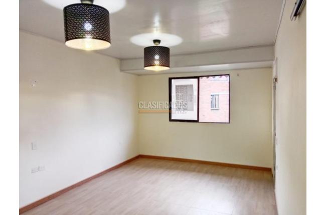 Apartamentos, Venta, Alcázares - $150.000.000