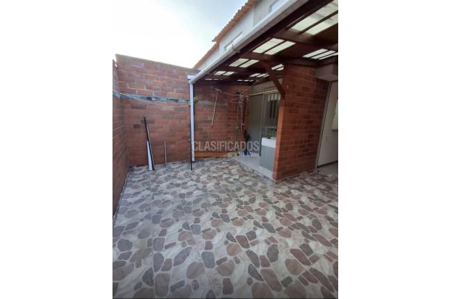 Casas, Venta, Ciudad Country - $360.000.000