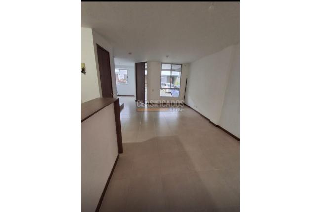 Casas, Venta, Ciudad Country - $360.000.000