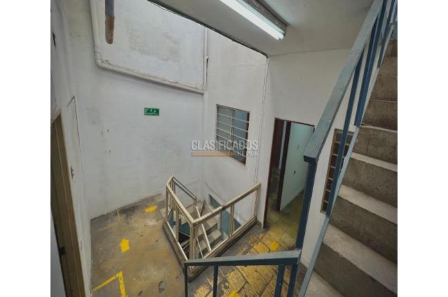 Locales y Bodegas, Alquiler, San Nicolás - $5.700.000