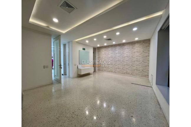 Oficinas y Consultorios, Venta en Centenario