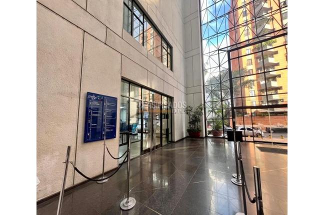 Oficinas y Consultorios, Venta, Centenario - $650.000.000