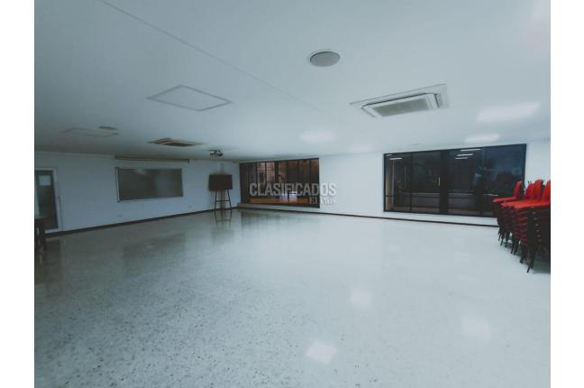 Oficinas y Consultorios, Venta, Centenario - $650.000.000