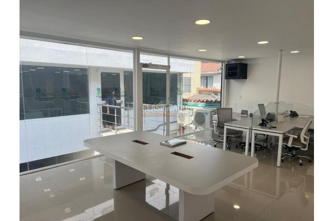 Oficinas y Consultorios, Venta, San Vicente - $1.200.000.000