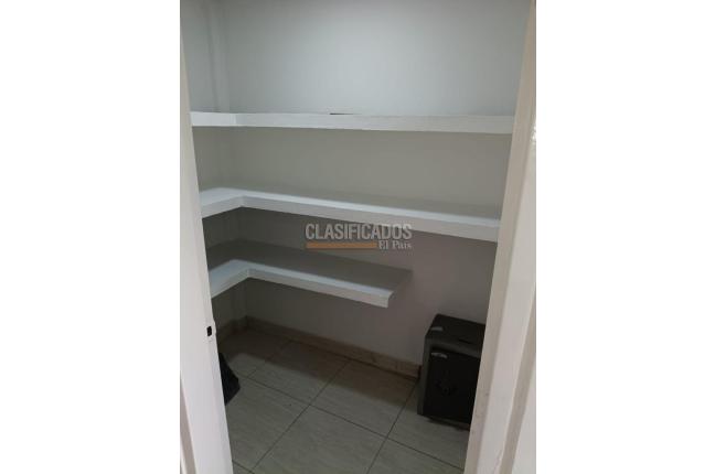 Oficinas y Consultorios, Alquiler, San Antonio - $1.930.000